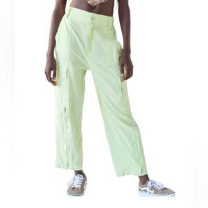 Urban Outfitters Myla Linen Blend Green Linen Cargo Pants Women’s Size Medium